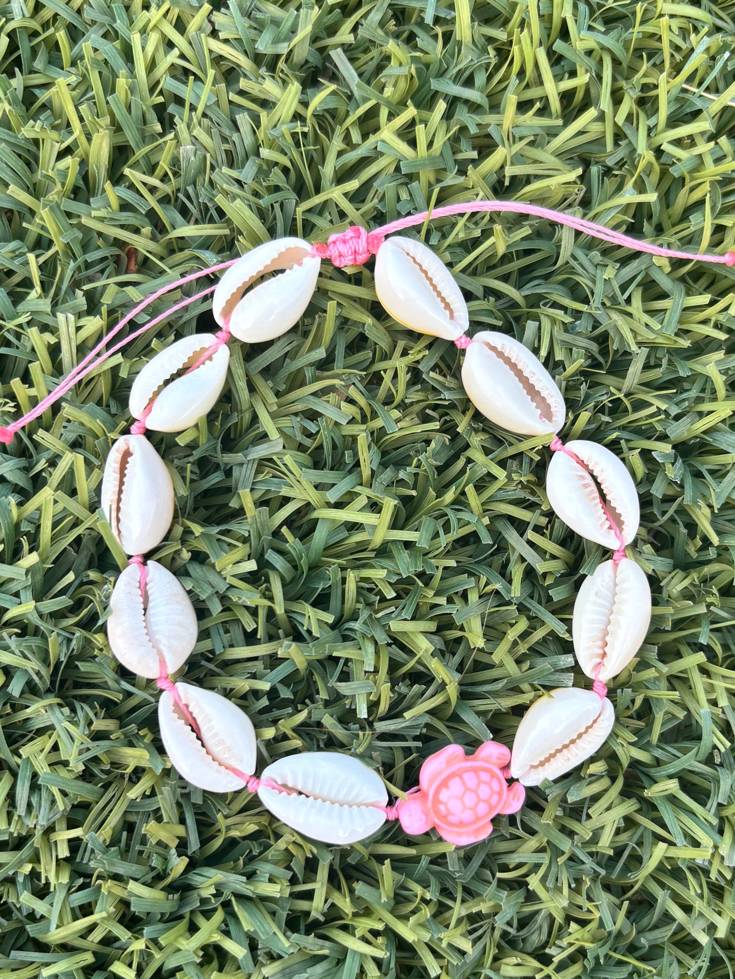 pink cowrie shell anklet